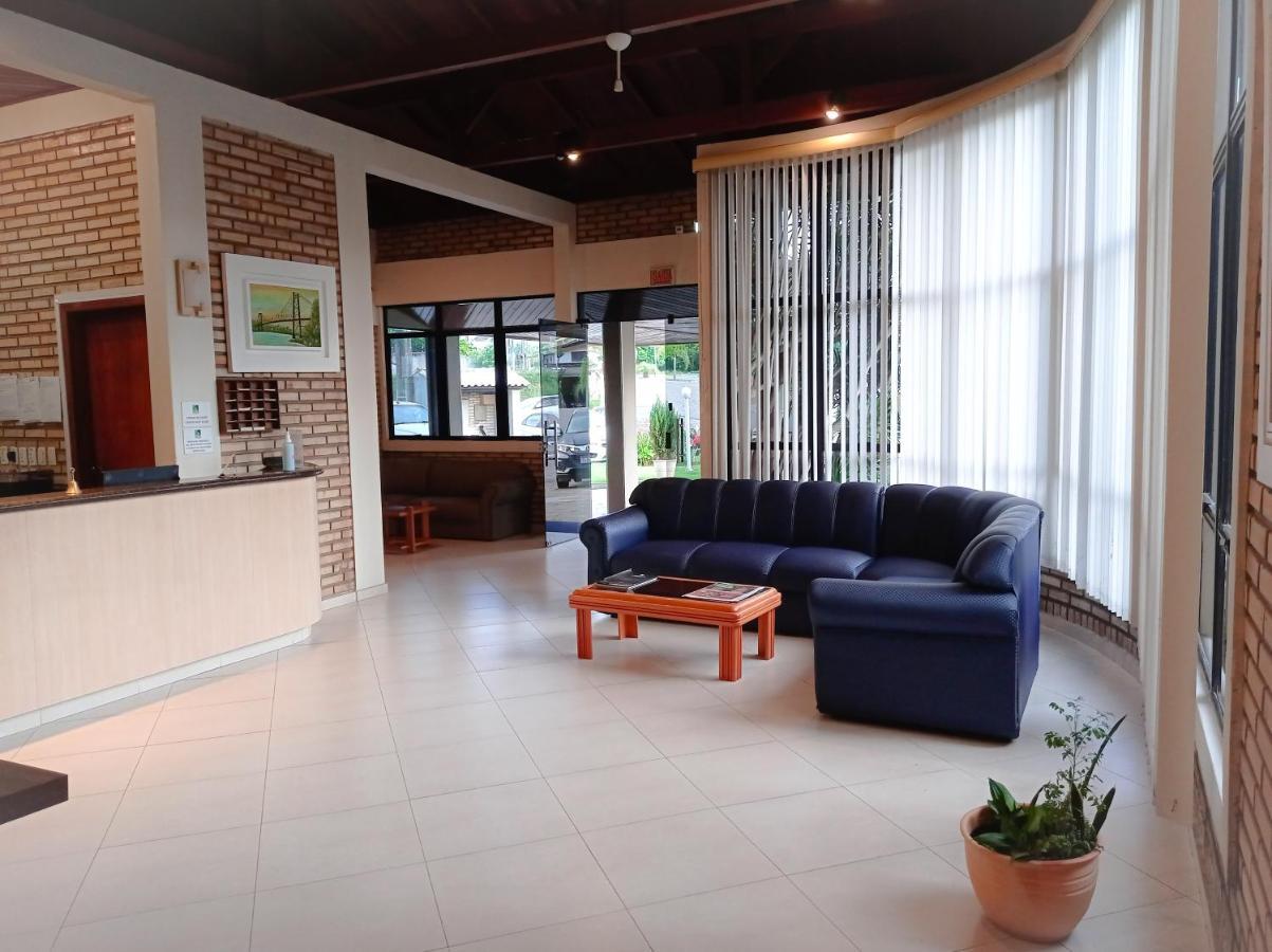 Silvestre Praia Hotel Імбітуба Екстер'єр фото